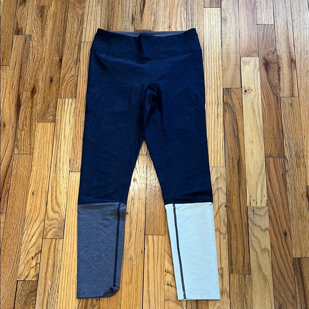 Women’s dipped outdoor voices  Colorblock Leggings